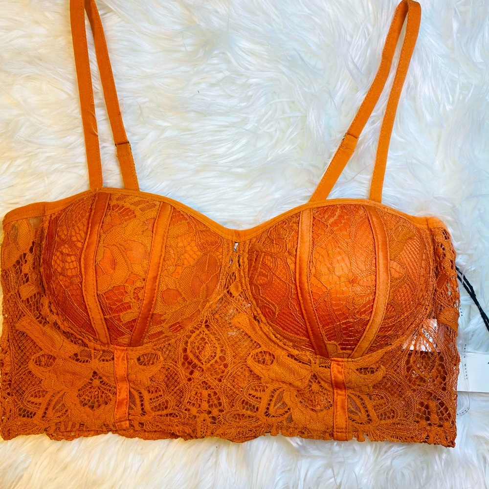 Haute Monday Braulette